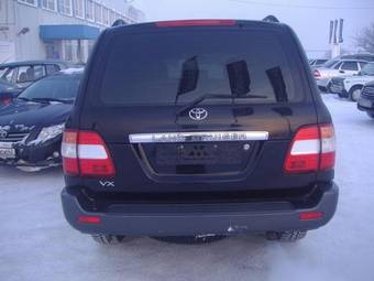 2006 Toyota Land Cruiser Photos