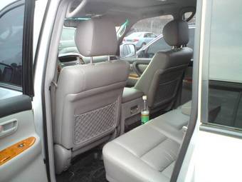 2006 Toyota Land Cruiser Pictures