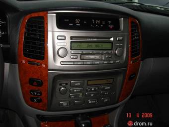 2006 Toyota Land Cruiser Photos