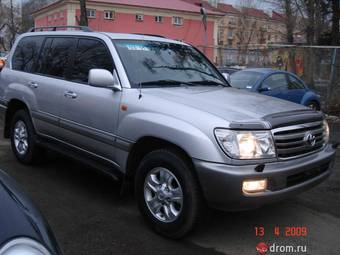 2006 Toyota Land Cruiser Images