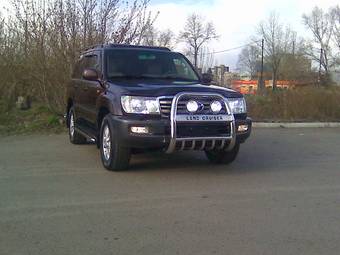 2006 Toyota Land Cruiser Photos