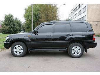 2006 Toyota Land Cruiser Photos