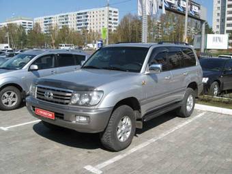 2006 Toyota Land Cruiser Pics