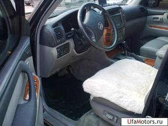 2006 Toyota Land Cruiser Pictures