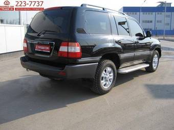 2006 Toyota Land Cruiser Photos