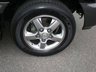 2006 Toyota Land Cruiser Photos