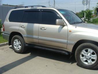 2006 Toyota Land Cruiser Images