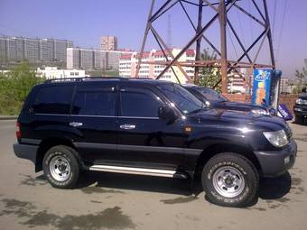 2006 Toyota Land Cruiser Pictures