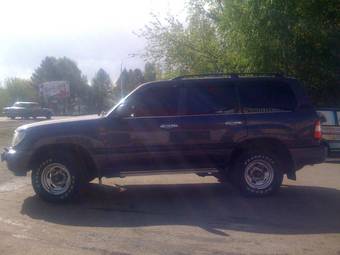2006 Toyota Land Cruiser Photos