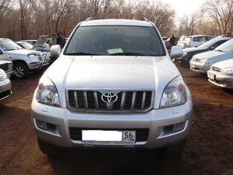 2006 Toyota Land Cruiser Photos