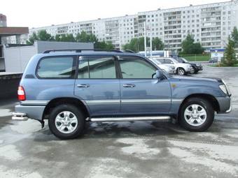 2006 Toyota Land Cruiser Photos