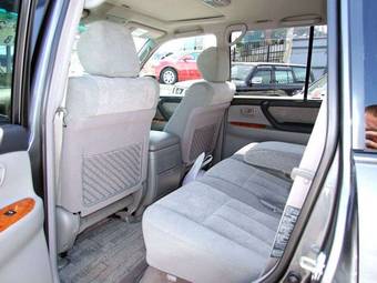 2006 Toyota Land Cruiser Pics