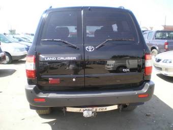 2006 Toyota Land Cruiser Images