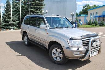 2006 Toyota Land Cruiser Pics