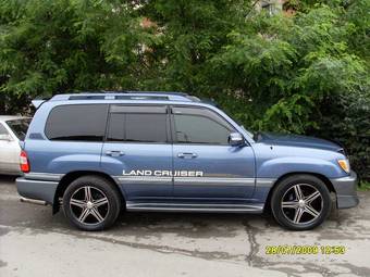 2006 Toyota Land Cruiser Photos