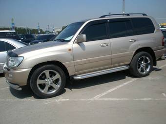 2006 Toyota Land Cruiser Pictures