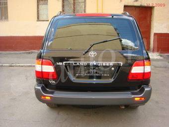 2006 Toyota Land Cruiser Photos
