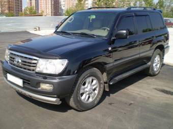 2006 Toyota Land Cruiser Pictures