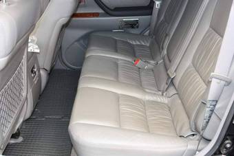 2006 Toyota Land Cruiser Pictures
