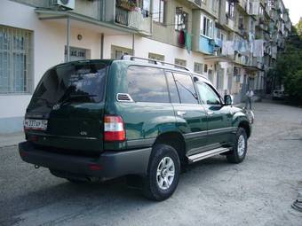 2006 Toyota Land Cruiser Photos