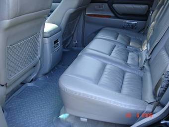 2006 Toyota Land Cruiser Photos