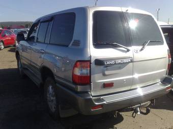 2006 Toyota Land Cruiser Photos