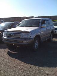 2006 Toyota Land Cruiser Pictures