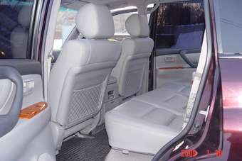 2007 Toyota Land Cruiser Pictures
