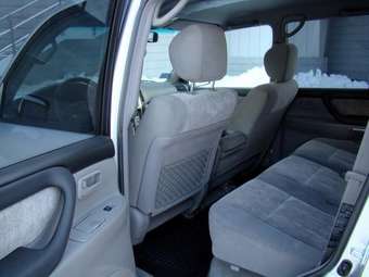 2007 Toyota Land Cruiser Photos