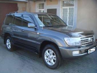 2007 Toyota Land Cruiser Photos