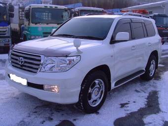 2007 Toyota Land Cruiser Photos