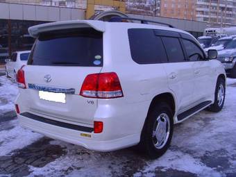 2007 Toyota Land Cruiser Pictures