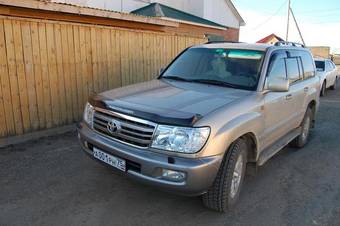 2007 Toyota Land Cruiser Pictures