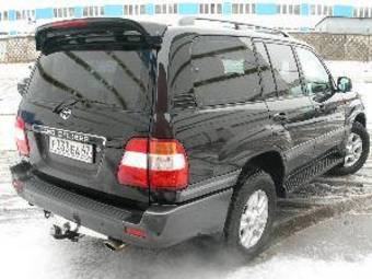 2007 Toyota Land Cruiser Photos