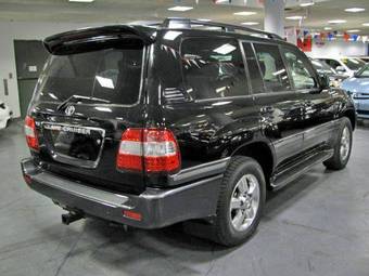 2007 Toyota Land Cruiser Photos