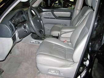 2007 Toyota Land Cruiser Photos