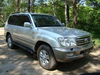 2007 Toyota Land Cruiser Photos