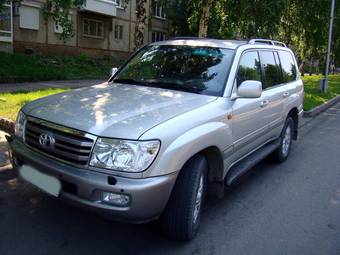 2007 Toyota Land Cruiser Photos
