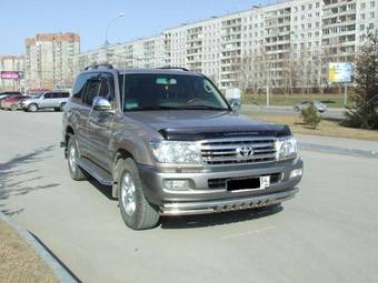 2007 Toyota Land Cruiser Photos