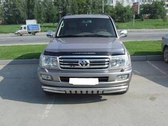 2007 Toyota Land Cruiser Photos