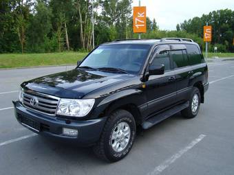 2007 Toyota Land Cruiser Photos