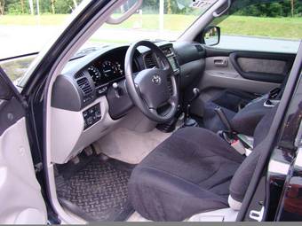 2007 Toyota Land Cruiser Images