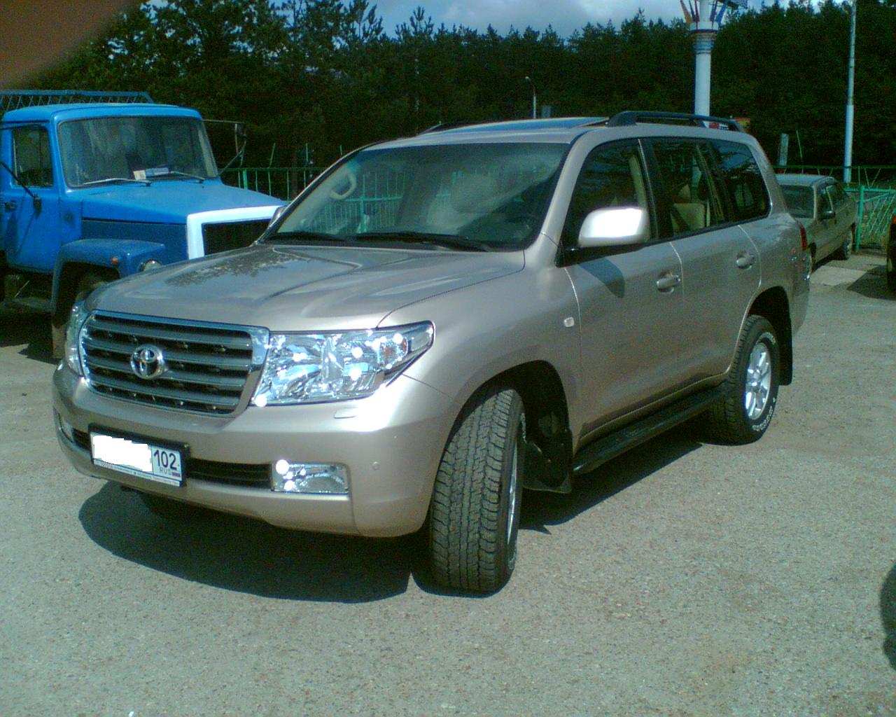 2007 Toyota Land Cruiser specs, Engine size 4.7, Fuel type Gasoline ...