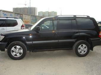 2007 Toyota Land Cruiser Photos