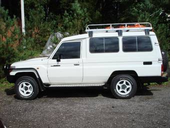 2007 Toyota Land Cruiser Pictures