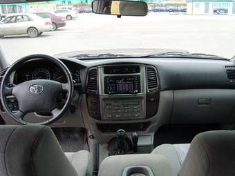 2007 Toyota Land Cruiser Pictures