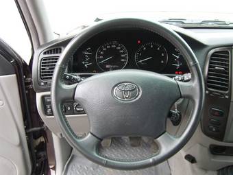 2007 Toyota Land Cruiser Photos