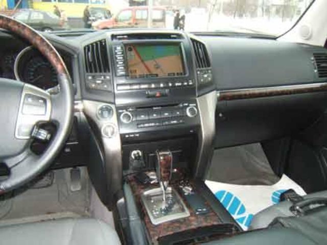 2008 Toyota Land Cruiser