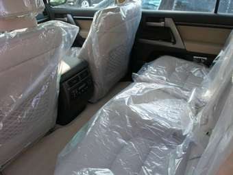 2008 Toyota Land Cruiser Photos