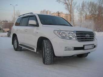 2008 Toyota Land Cruiser Pictures